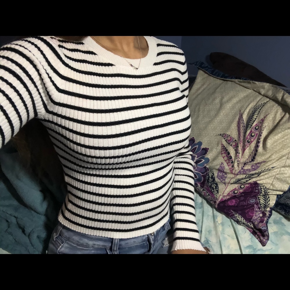 Mini crop top sweater
